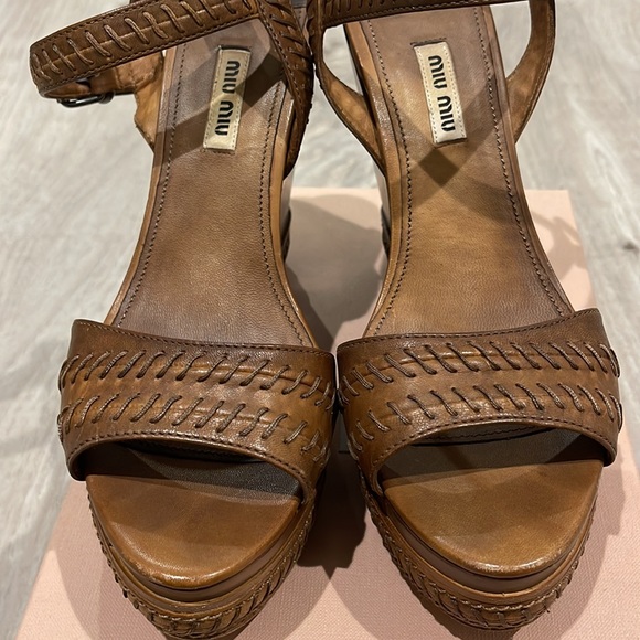 Miu Miu platform leather wedge sandals 39.5 - Picture 3 of 9